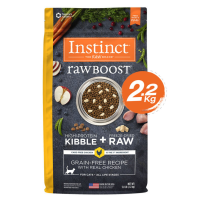 (ลด 650.- หมดอายุ 11/2023) Instinct Cat Raw Boost Grain-Free Recipe Chicken - อินสติงต์ อาหารเม็ดสำหรับแมว  รอว์บูส เนื้อไก่ (2.2kg)