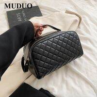 2023 MUDUO กระเป๋าหนังกระเป๋าเครื่องสำอางลายตารางคุณภาพสูง Tas Kosmetik ผู้หญิงกระเป๋าซิปคู่จัดเก็บเดินทางขนาดใหญ่สีดำกระเป๋าออกแบบเครื่องแป้ง