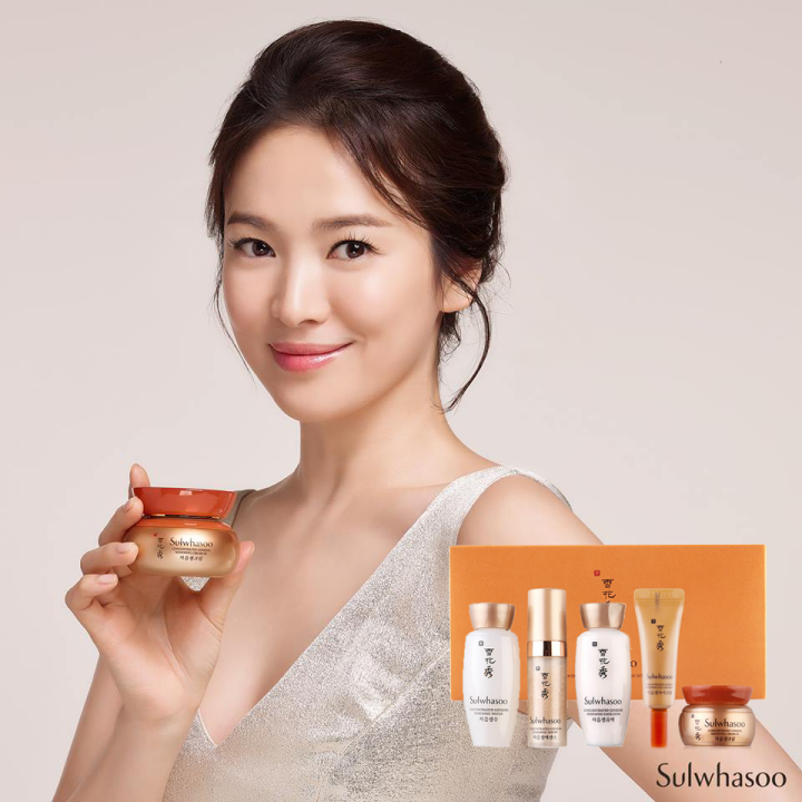 sulwhasoo-concentrated-ginseng-renewing-basic-kit-5-items-ดูแลผิวหน้าแบบสาวเกาหลี-ลดเลือนริ้วรอยแห่งวัย-ให้ผิวดูเนียนนุ่ม-เผยผิวอ่อนเยาว์-สินค้าพร้อมส่ง