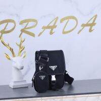 Pradas กระเป๋าสะพายพาดลำตัวขนาดเล็กไนลอนกันน้ำกระเป๋าใส่โทรศัพท์อัปเกรดคุณภาพดีแบบดั้งเดิมสำหรับทั้งหญิงและชาย2 In 1กระเป๋าสะพายไหล่