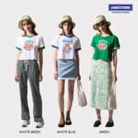 ALAND เสื้อยืดครอป Coquet Studio FLOWER GARDEN LESSER IN BOOTS CROP T  Freesize Green, White Green, White Blue