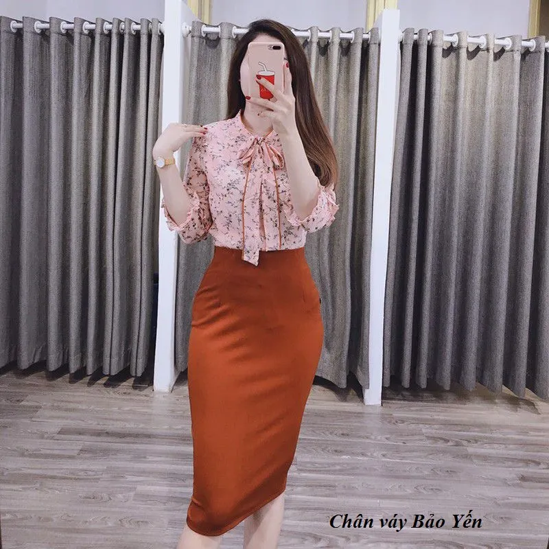 Khéo léo mix đồ nổi bật với chân váy màu cam  Thời trang  Việt Giải Trí