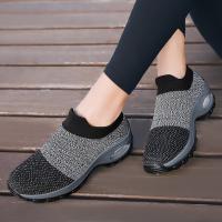 【Ready Stock】2021 Womens Fashion Casual Shoes Outdoor Kasut Wanita Slip Ons Sneakers Running Kasut Perempuan Plus Size Women Shoes