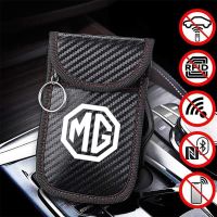 ✁✻ Carbon Fiber Car Keys Case Keychain RFID Shielding Key Credit Card For MG Zs EV 5 2022 Rx5 Rx8 Tf 3 6 Phev Hs Astor One Gs V80