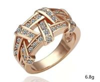 Fashion New Temperament Women 39;s Rings Simple Winding Crystal Fashion Ring for Women Party Jewelry Hot