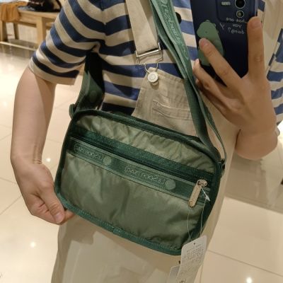 Lesportsac 2023 2714กระเป๋าสะพายใบเล็กกระเป๋าผู้หญิงลำลองกระเป๋าสะพายข้างขนาดเล็กสไตล์ตะวันตก