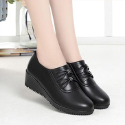 Women Autumn Winter Work Shoes Breathable Thick Sole Shoes Gift for