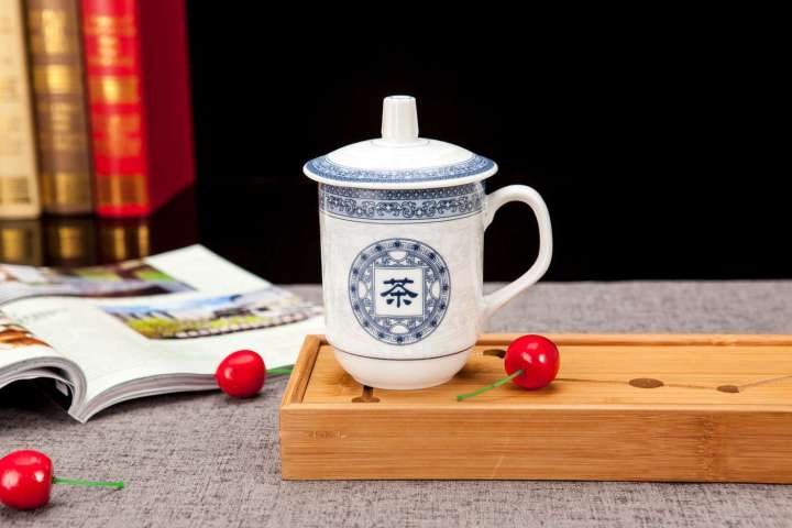 jingdezhen-ชุดถ้วยเครื่องชากระเบื้องถ้วยน้ำสำนักงานพร้อมฝาปิดถ้วยการประชุมถ้วยเอนกประสงค์ของขวัญบ้านสำนักงาน-cupqianfun