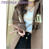 TroubleMaker เสื้อฮู้ด เสื้อแขนยาวอบอุ่น หลวมและสบาย ๆ สไตล์ขี้เกียจย้อนยุคอเมริกัน 2023NEW 36Z230907