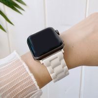 นาฬิกาข้อมือสายพลาสติก PC สำหรับสายคาด Apple Watch Series 7 6 5 4 3 2สายรัดข้อมือสำหรับ Iwatch 45/41/42/38มม. แฟชั่นสำหรับผู้หญิงอะไหล่นาฬิกา