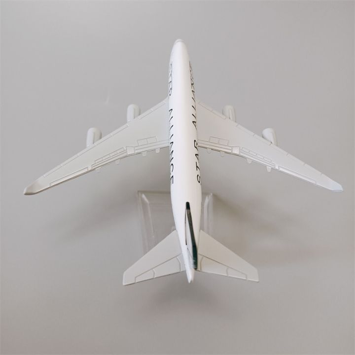 16cm-สตาร์อัลไลแอนซ์ทางอากาศ-b747สายการบินเครื่องบินจำลอง-boeing-747-airways-โลหะผสมเหล็กหล่อของขวัญโมเดลเครื่องบินอากาศยาน