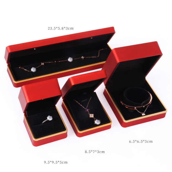 short-plush-bead-treasure-box-earnail-jewelry-box-rounded-gold-edge-led-light-box-led-light-jewelry-box-led-light-necklace-box