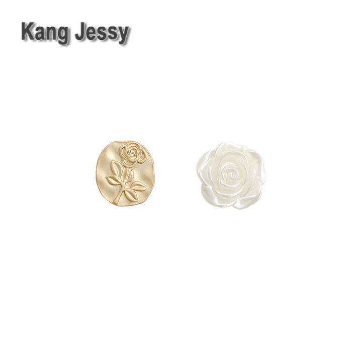 kang-jessy-2023-รุ่นใหม่-925-ต่างหูลายดอกไม้แบบไม่สมมาตรเข็มเงินต่างหูดีไซน์แนววินเทจสำหรับผู้หญิงสำหรับฤดูใบไม้ร่วงและฤดูหนาว