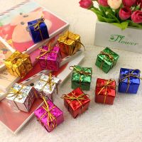 Hot 12Pcs/Bag Xmas Tree Decorations Pendant // Merry Christmas Wedding Home Decor Accessories / Laser Square Small Bag / Christmas Packaging Bag