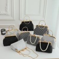 Hot selling Shangxin Small 2023 Korean Fashion Rhinestone Personality Ins Foreign Messenger Chain Dinner