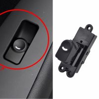 Brand New Genuine Rear Power Window Single Switch For Hyundai i30 i30CW 2008 2011 93580 2L000 93580 2L010