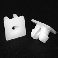 100Pcs 10mm Plastic Clips Fasteners White Square Universal Car Lights Fixed Buckle Car Accessories