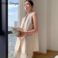 Alisa Sonya ชุดสูทผู้หญิง,เสื้อแขนกุดเปิดด้านหน้าและกางเกงขาสั้น