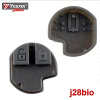 YIQIXIN ปุ่มกุญแจรถยนต์รีโมท2ปุ่มแผ่นยางซิลิโคนสำหรับ Suzuki Swift Grand Vitara SX4 Liana Aerio Jimny Jimn J28bio อัตโนมัติ