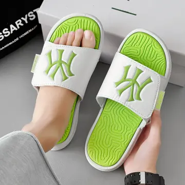 Top Quality Outdoor Printing Sports Slides Slippers Fashion Beach Sandals  Men Slippers - China Design Walking Shoes and L V Sneaker for Men Women  price