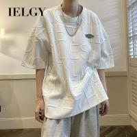 IELGY เสื้อตัวอักษรแขนสั้นผู้ชาย,ดีไซน์เฉพาะกลุ่มหลวมบางเสื้อยืดแบบเข้ากันทันสมัย