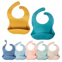 【DT】hot！ Silicone Baby Bib Saliva Dripping Banana Bibs Cartoon Newborn Feeding Soft Edible Aprons Adjustable Burp Scarf