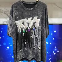 เสื้อยืดแฟชั่นวิบวับ อก44" ยาว27" ปักมือทำเอง เสื้อลายวง KISS. เสื้อปักเลื่อม ปักเพชร ปักหมุด ไม่ซ้ำใครแน่นอน