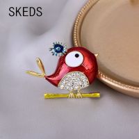 Cute Crystal Small Bird Brooches For Women Enamel Pins Brooch Rhinestone Flying Bird Weddings Party Pins Jewelry Holiday Gifts