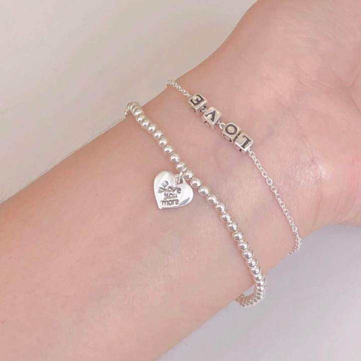 winterwinter-silver925-jewelry-เครื่องประดับเงินแท้925-กำไลข้อมือลายดอท-3-mm-ห้อยจี้รูปหัวใจ-love-you-more-love-you-to-the-moon-ข้อมือร้อยเอ็นยืดขนาด-6-6-5นิ้ว