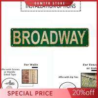 OUMTFR STORE สีเขียวอ่อน ลาย broadway Street Sign 164นิ้วค่ะ การตกแต่งผนัง ภาพวาดดีบุกตกแต่งบ้าน เรโทร แผ่นเหล็กชุบดีบุก ภาพวาดติดผนังย้อนยุคทำจากดีบุก บาร์บาร์บาร์