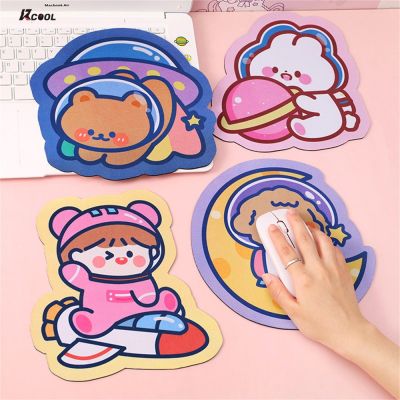 （SPOT EXPRESS） CuteCartoon Astronaut SmallPad For LaptopNotebook Desktop Waterproopnon-SlipDesk Pad