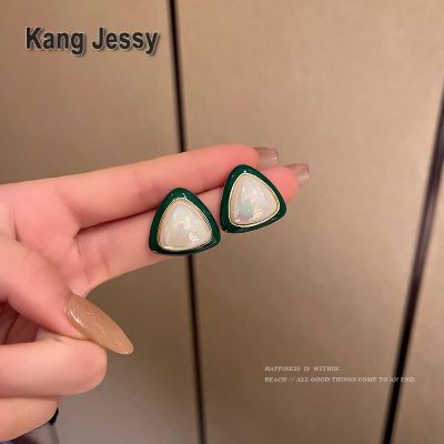 Kang Jessy s925 ต่างหูมุกสามเหลี่ยมทรงเรขาคณิตเข็มเงินต่างหูสตรีสไตล์วินเทจสไตล์ฝรั่งเศสแบบไฮโซที่นิยมในโลกออนไลน์ต่างหูแฟชั่น