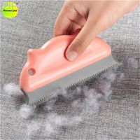 Pet Dog Hair Lint Remover Brush Animal Dog Cat Hair Brush Comb Fabric Clothes Cleaning Brush Dogs Combs Accessories