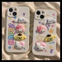 เคสโทรศัพท์ที่เข้ากันได้กับ iPhone 14 13 12 Pro Max Plus 11 Sanrio Hello Kitty Cinnamoroll น่ารักกราฟฟิตี3D ตุ๊กตาป้องกันกล้องฝาครอบซองนุ่มกันกระแทก