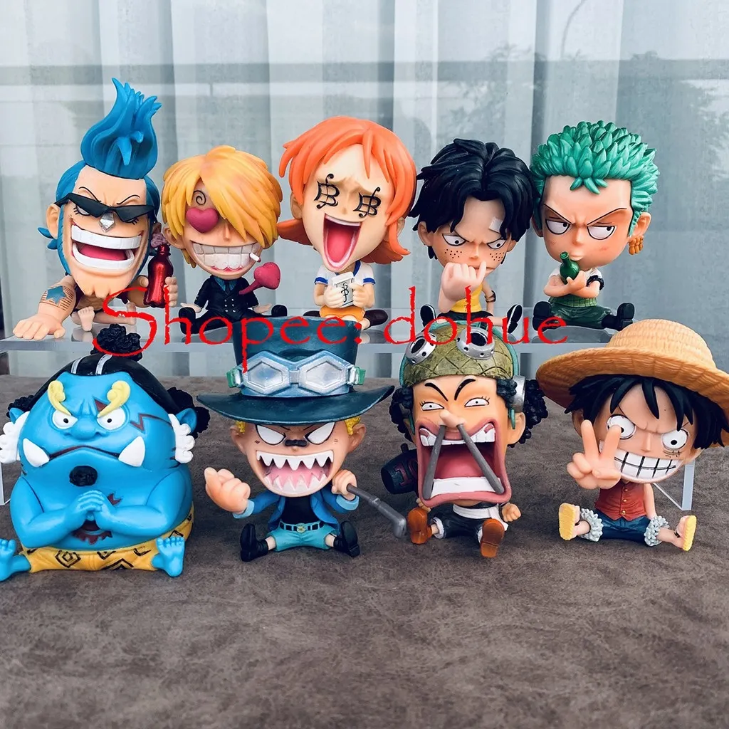 Bạn là fan của One Piece và đội mũ rơm chính thức? Thì chắc chắn bạn sẽ mê mẩn khi chứng kiến mô hình One Piece Chibi siêu dễ thương. Các nhân vật nhỏ xinh này sẽ đem lại cho bạn những phút giây vui nhộn và ấn tượng đáng yêu.