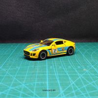 majorette jaguar f type R สีเหลือง