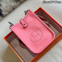 (ของขวัญที่สวยงามกล่อง) 2023Herms Mini กระเป๋ามือถือ Solid ผู้ชายหนังผู้หญิง Cross Body &amp; กระเป๋าสะพายไหล่ Street Unisex 14สี