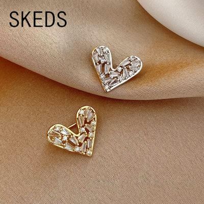 SKEDS Exquisite Small Size Rhinestone Heart Brooches Pins For Women Lady Elegant Crystal Design Suit Clothing Accessories Gift