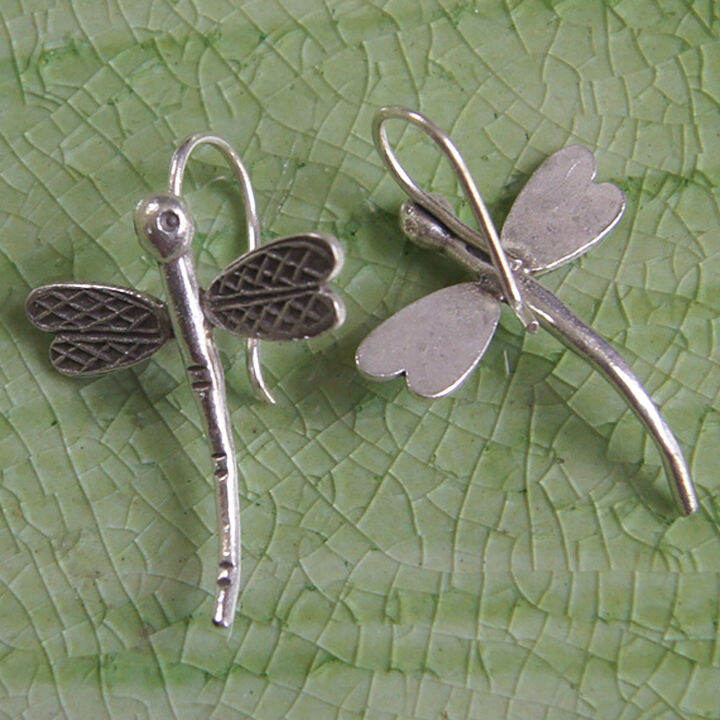 earrings-dragonfly-silver-karen-hill-tribe-a-valuable-gift-แมลงปอ-ของขวัญล้ำค่าสวยงาม-ตำหูเงินกระเหรี่ยงทำจากมือชาวเขา-มีลวดลายเด่น