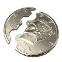 Bite Out Quarter Magic Trick Close-Up Coin Magic Illusion &amp; Restored Half Dollar
