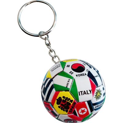 New World Flag Football Keychain Country Soccer Club Fans Keyring Car Key Chains Souvenir Bag Pendant Accessories Gifts K2114