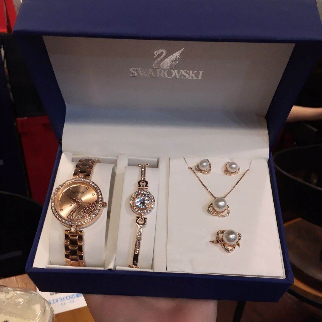 swarovski watch pendant set