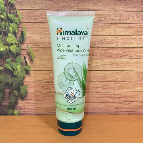 Himalaya Moisturizing Aloe Vera Face Wash 100 ml Lazada Indonesia