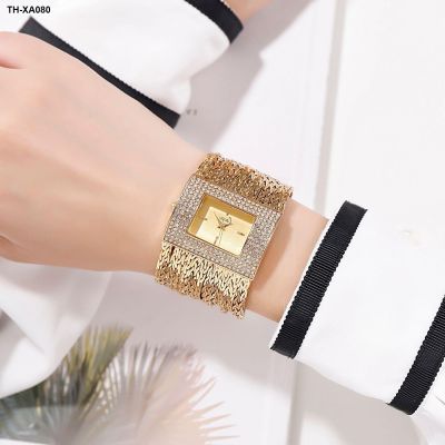 Ms Cacaxi square chain watch gold quartz diamond wrist A239
