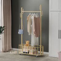 ราวเเขวนเสื้อผ้า ที่แขวนเสื้อผ้า ราวมินิมอล ที่แขวนหมวก ราวแขวนเสื้อ coat rack  มี 3 สี รับน้ำหนักได้ดี ไม่เป็นสนิมง่าย เเข็งเเรง Simplemall