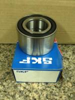 ลูกปืน ล้อ หลัง BMW E34 E28 ยี่ห้อ SKF แท้