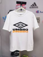 Umbro / Umbro ใหม่แฟชั่นผู้ชาย,แขนสั้นกีฬาพิมพ์ลายสอง Logo Huruf ไม่รองรับการคืนสินค้าและการแลกเปลี่ยน