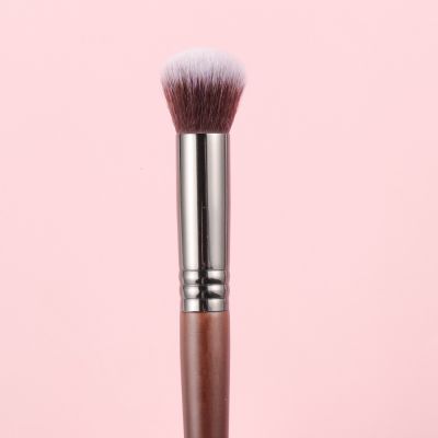 【CW】 BETHY BEAUTY Complexion 1PCS Make up brush Synthetic hair  Smudge