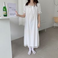 【 WYIN kitchen】 Long Vintage White Nightgown Short Sleeve Women 39;s Sleepwear Palace Style Princess Night Dress Woman Lace Nightgowns for Sleeping