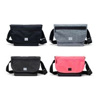 Herschel Supply กระเป๋าสะพายข้าง รุ่น Grade Mid-Volume